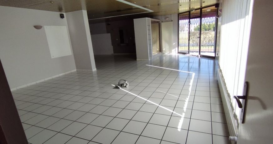 vente Local commercial Biars Sur Cere