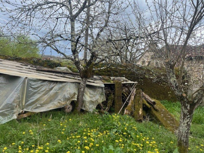 vente Maison à rénover La Chapelle Aux Saints - Photo 9