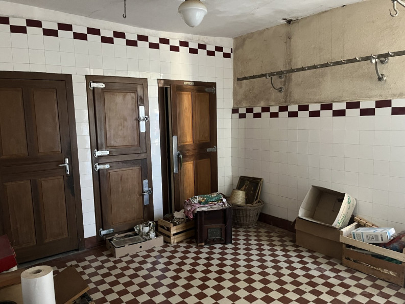 vente Immeuble à rénover Beaulieu Sur Dordogne - Photo 8