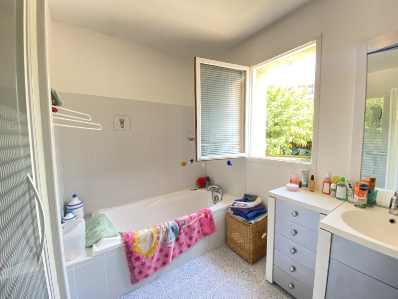 sale Maison contemporaine Saint Jean Lespinasse - Photo 15