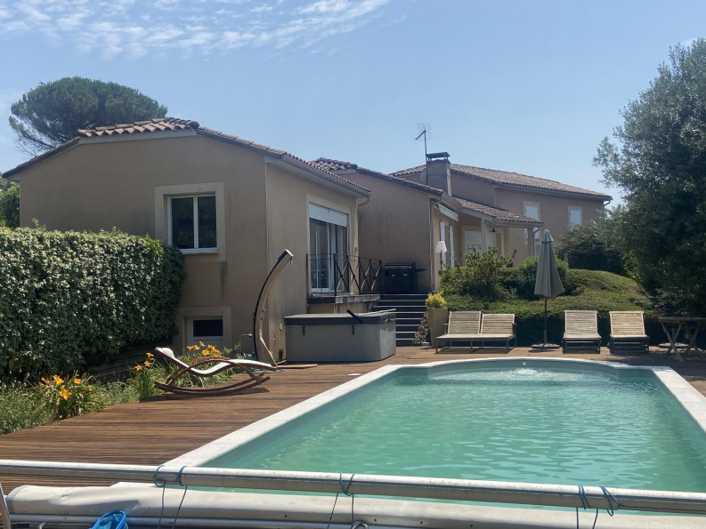 sale Maison contemporaine Saint Jean Lespinasse - Photo 1