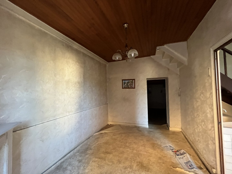 sale Maison à rénover Bretenoux - Photo 3