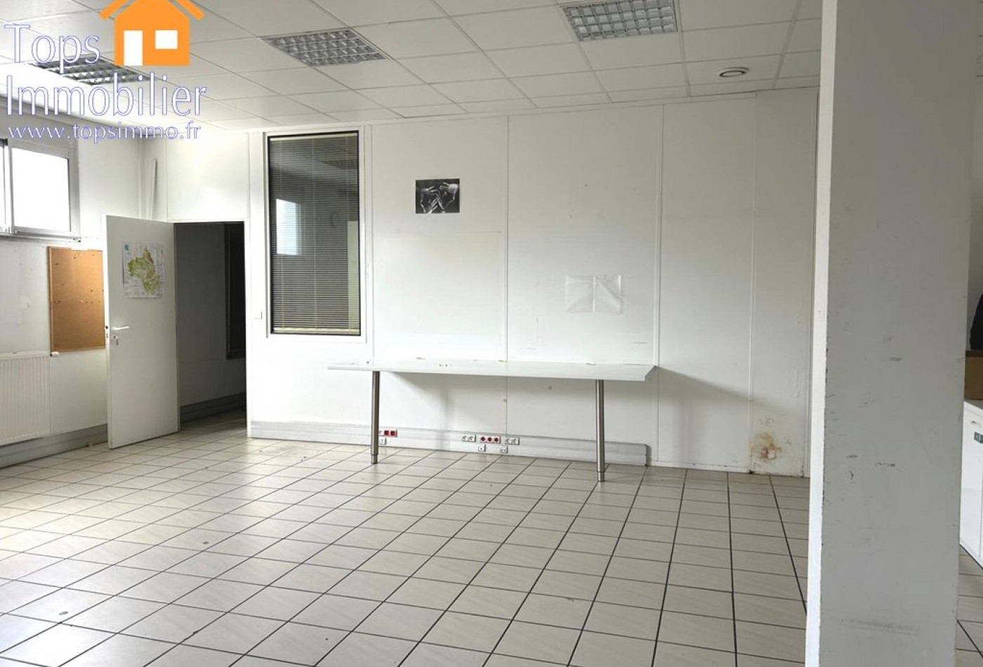 location Ateliers et bureaux Villefranche De Rouergue - Photo 9