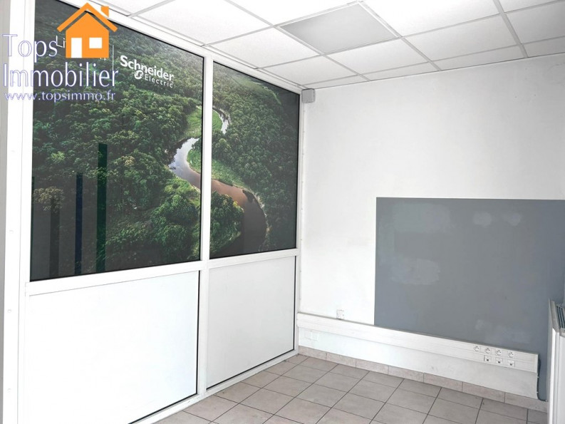 location Ateliers et bureaux Villefranche De Rouergue - Photo 5