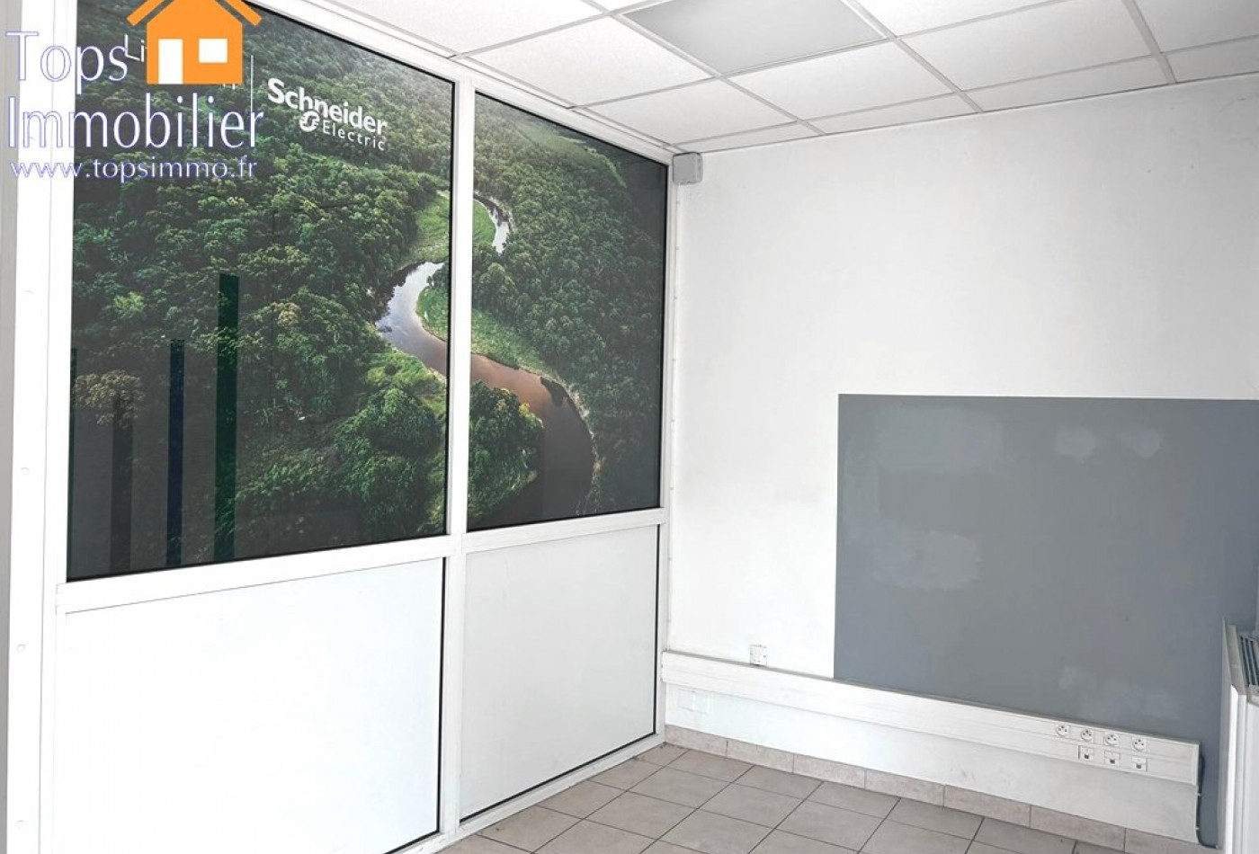location Ateliers et bureaux Villefranche De Rouergue - Photo 5