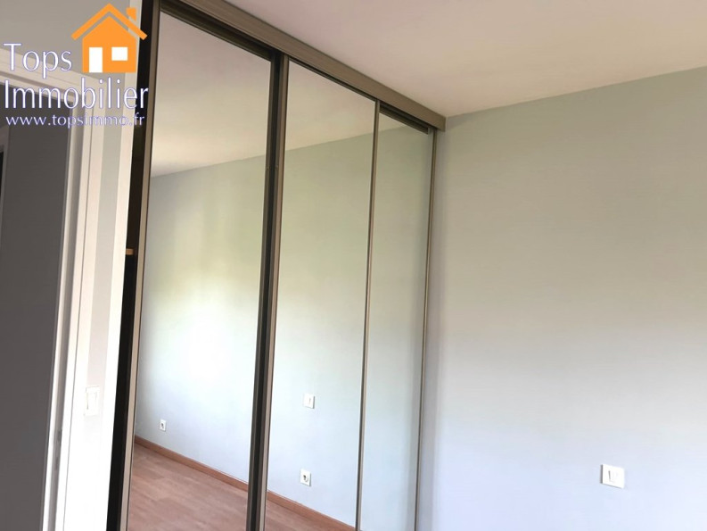 location Appartement Villefranche De Rouergue - Photo 7