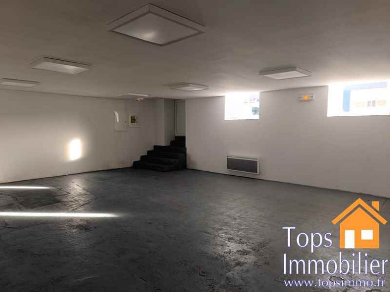 location Ateliers et bureaux Lanuejouls - Photo 2