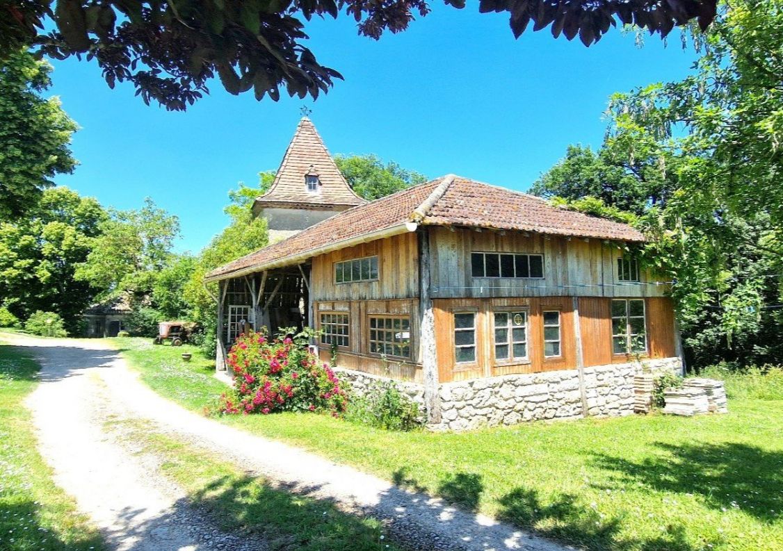 vente Ensemble immobilier Bourg De Visa