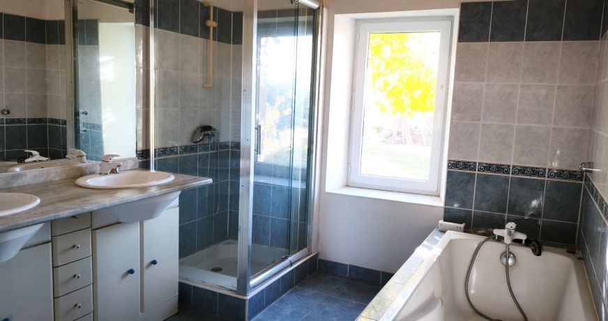 vente Ensemble immobilier Saint Laurent Lolmie