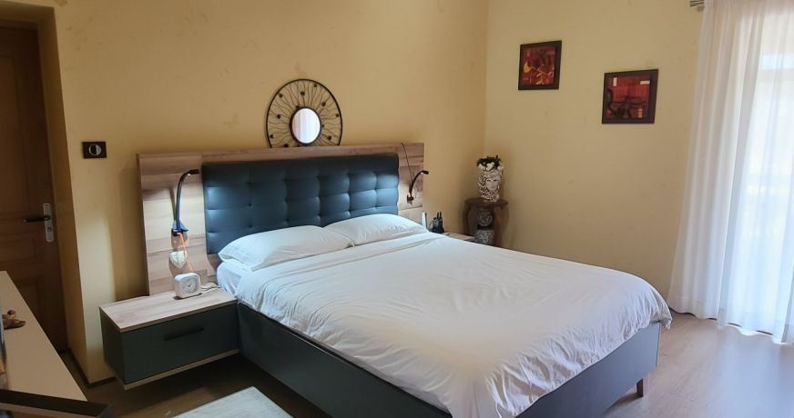 vente Immeuble mixte Castelsagrat