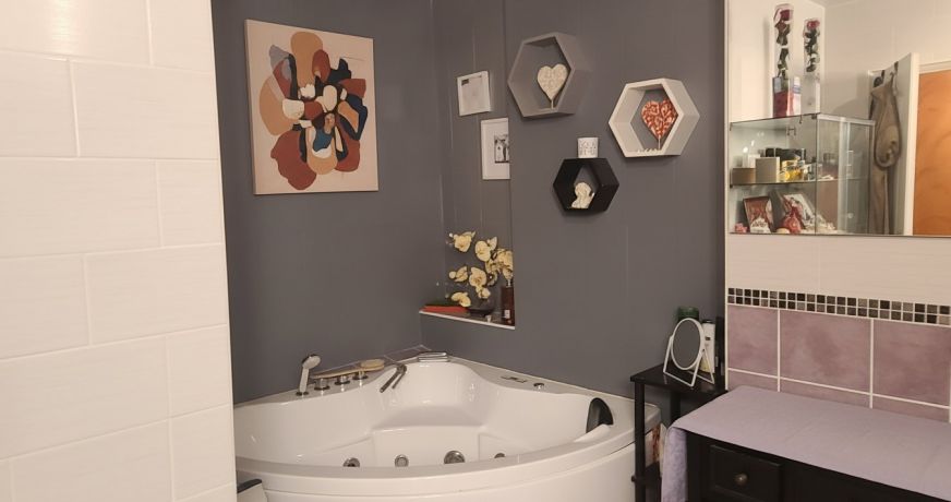 vente Immeuble mixte Castelsagrat