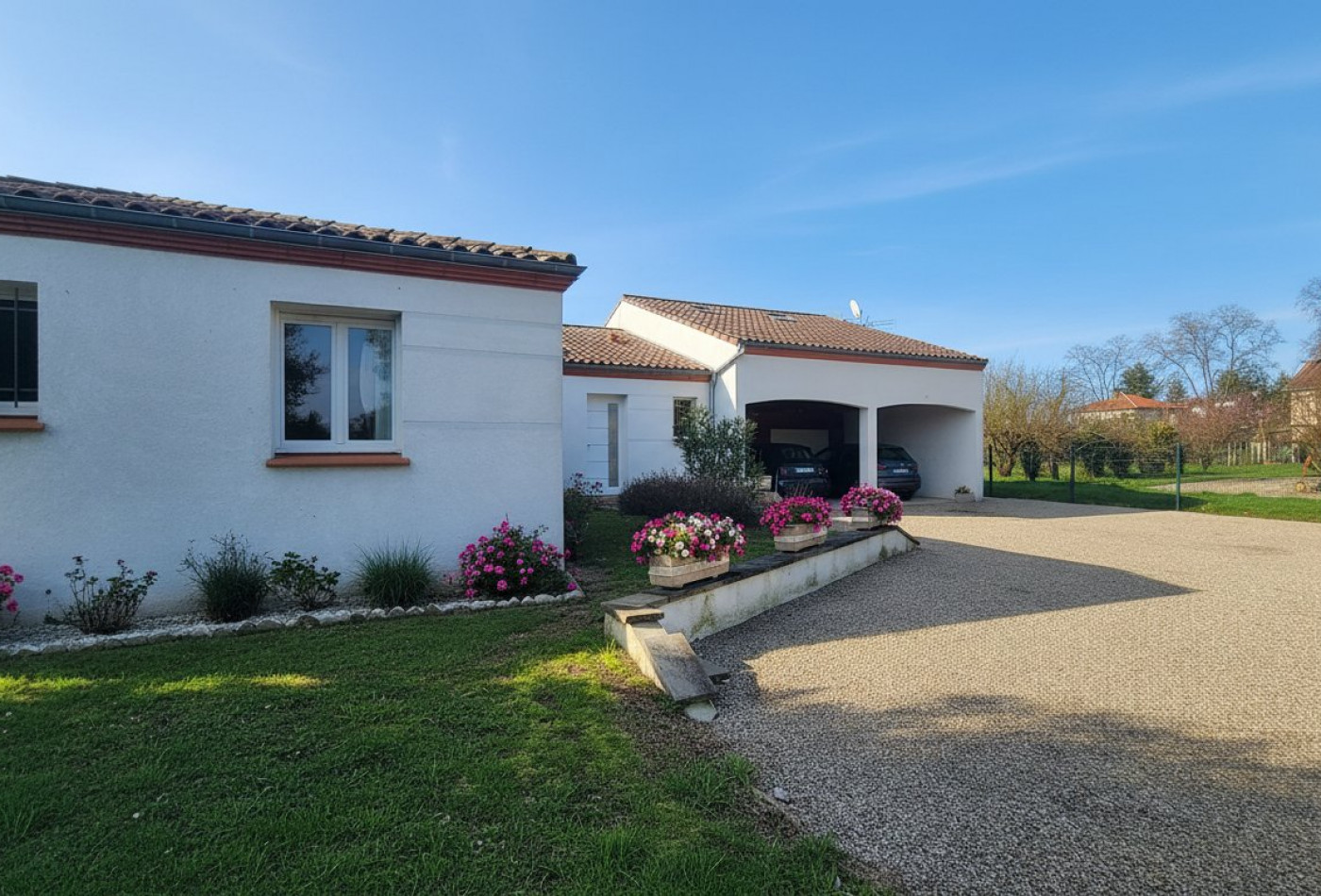 vente Maison Goudourville - Photo 1