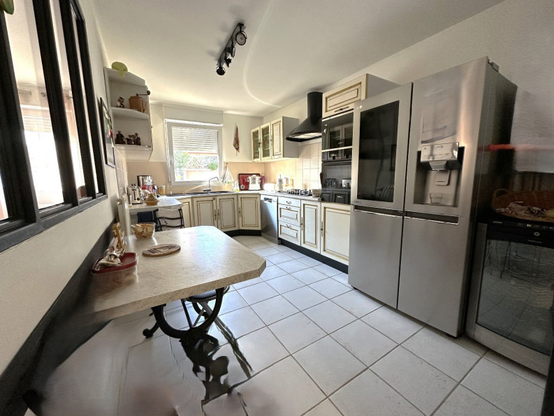 vente Appartement terrasse Aubagne - Photo 8