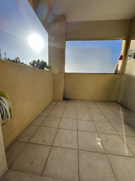 vente Appartement terrasse Aubagne - Photo 3