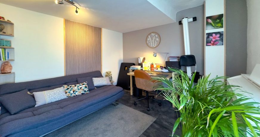 vente Maison de village Theze