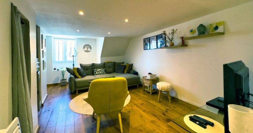 vente Maison de village Theze