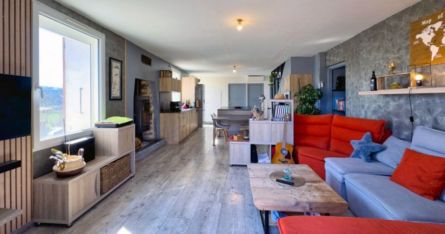 vente Maison de village Theze