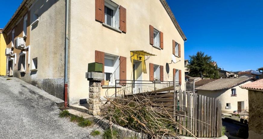 vente Maison de village Theze