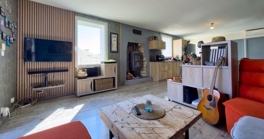 vente Maison de village Theze