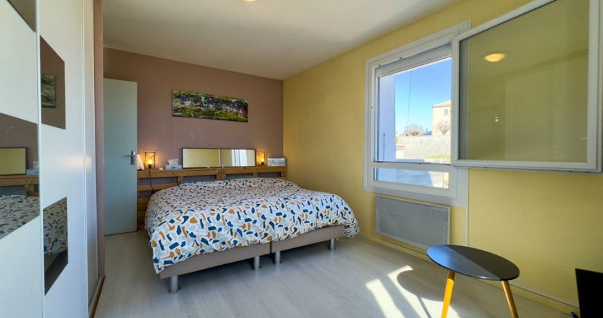 vente Maison de village Theze