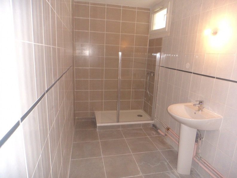 location Appartement Marignane - Photo 5