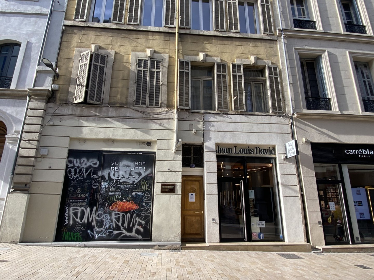 à louer Local commercial Marseille 6eme Arrondissement - Photo 3