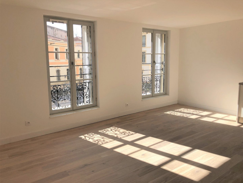 location Appartement Marseille 2eme Arrondissement - Photo 2