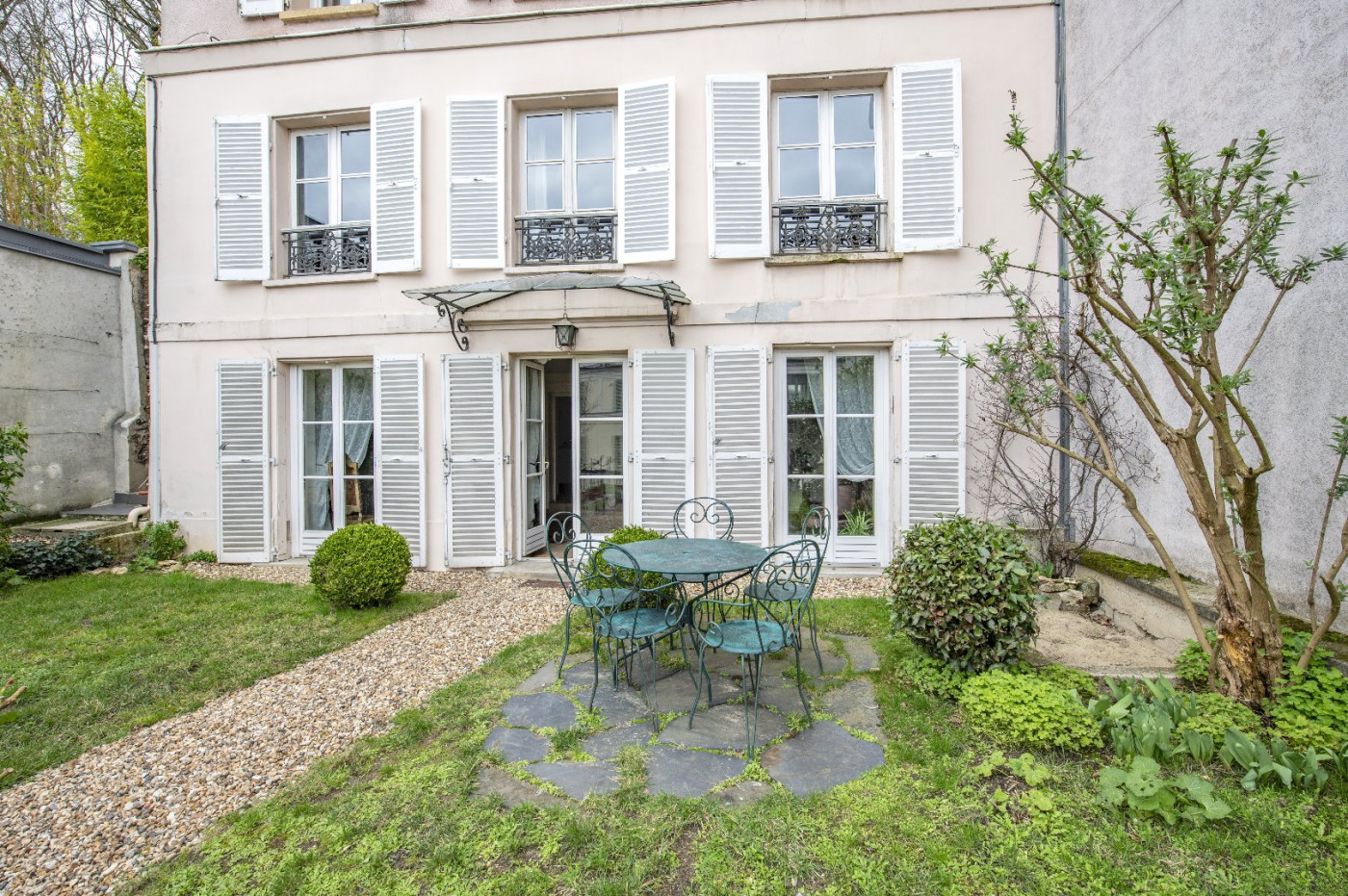 à vendre Appartement en rez de jardin Ville D'avray - Photo 2