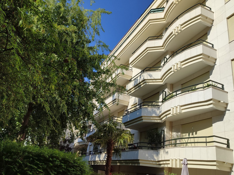 location Appartement terrasse Boulogne-billancourt - Photo 9