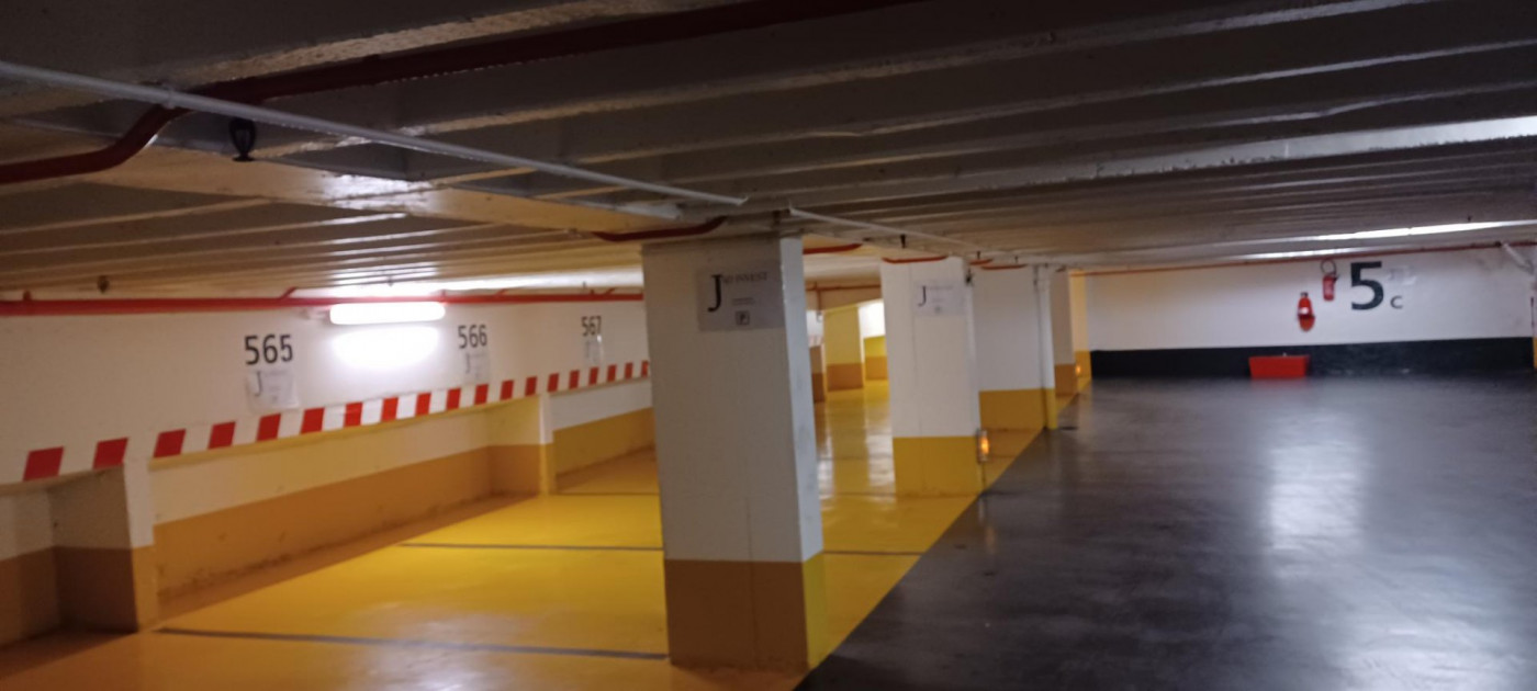 à vendre Parking intérieur Paris 8eme Arrondissement - Photo 2
