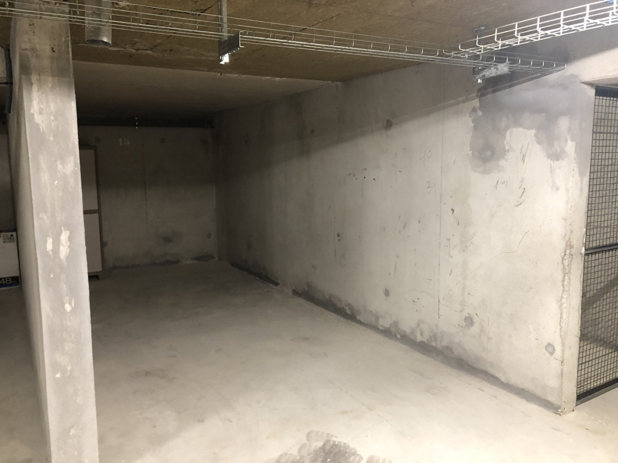 à louer Parking intérieur Marseille 8eme Arrondissement - Photo 2