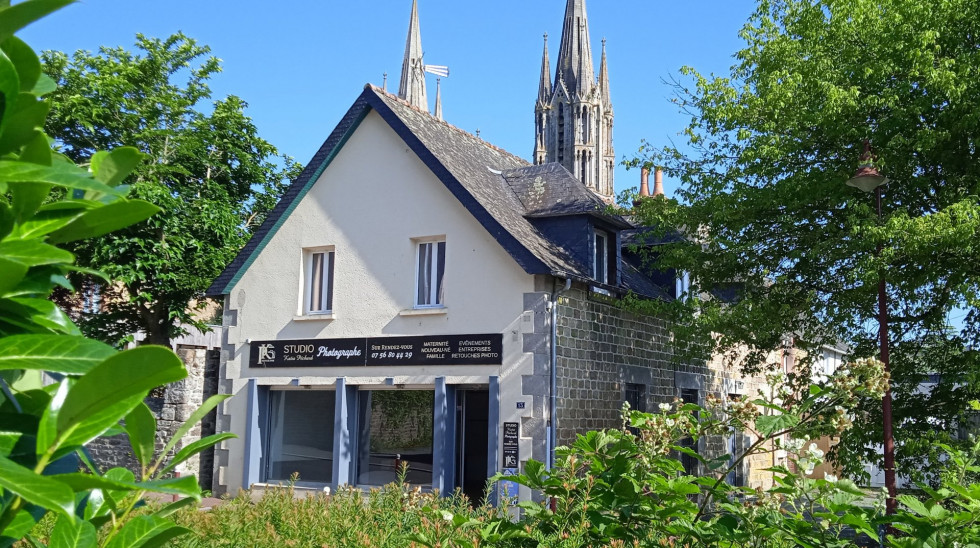 location Local commercial Pontmain - Photo 1