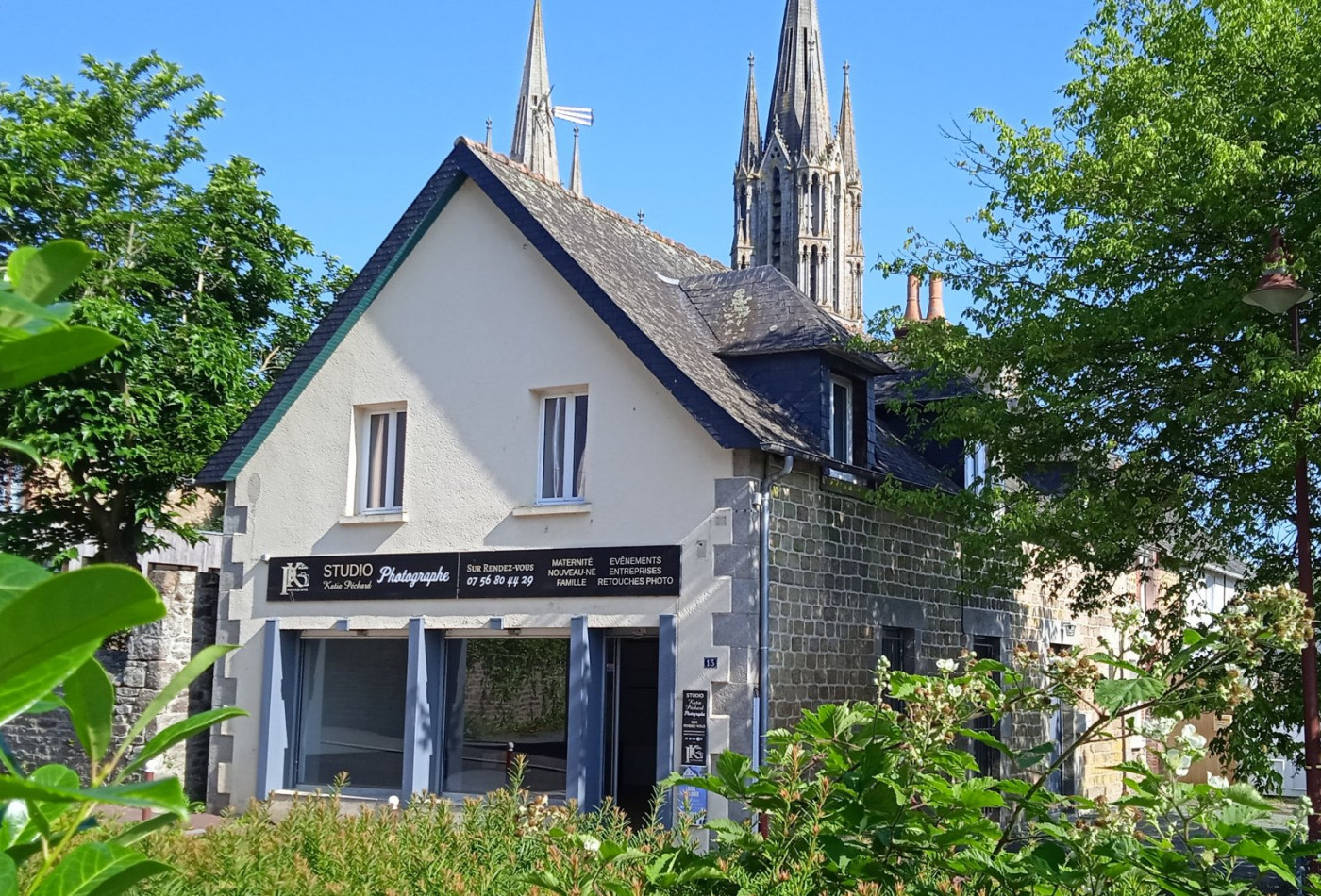 location Local commercial Pontmain - Photo 1