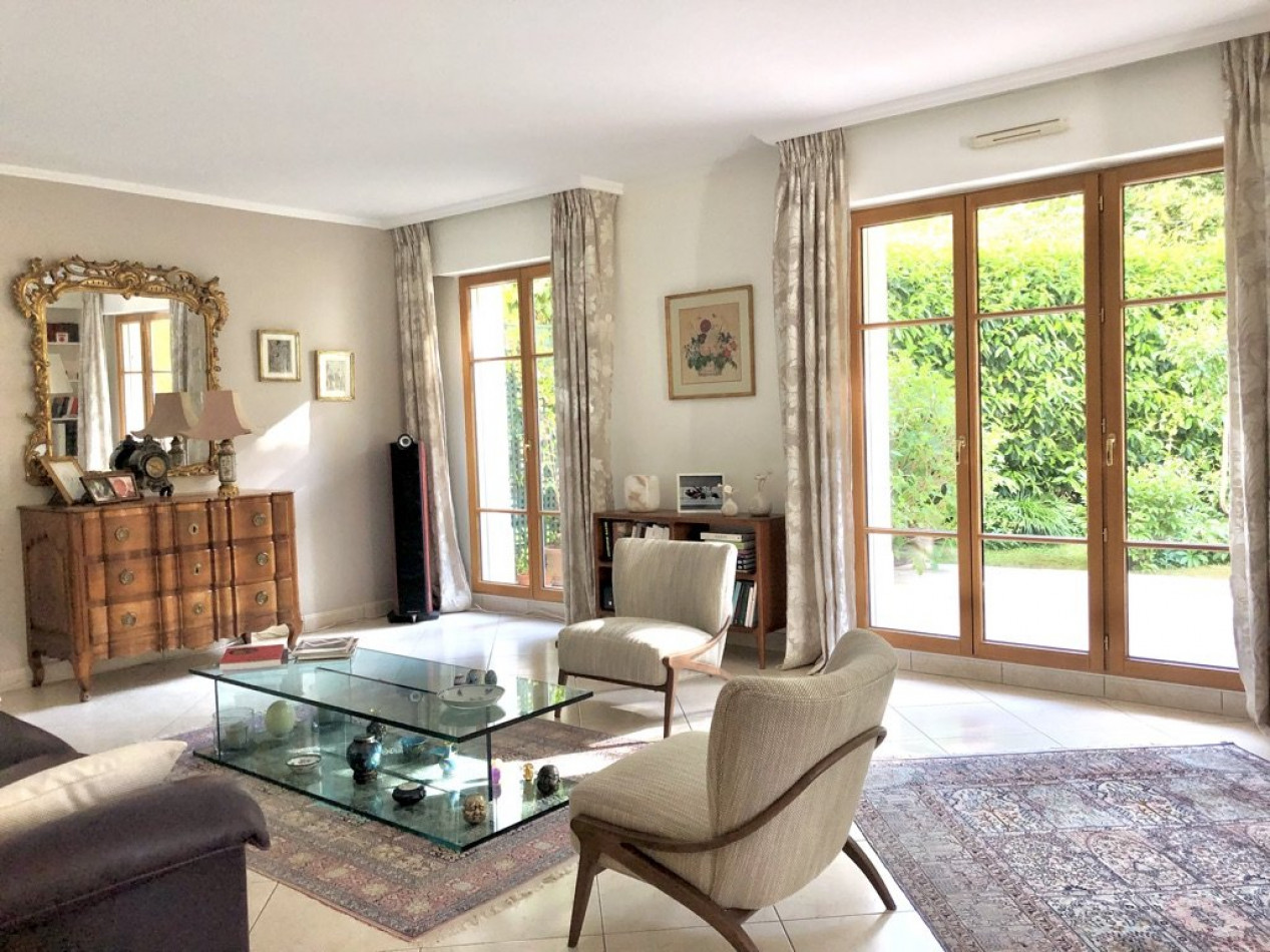 à vendre Appartement en rez de jardin Saint Cloud - Photo 2