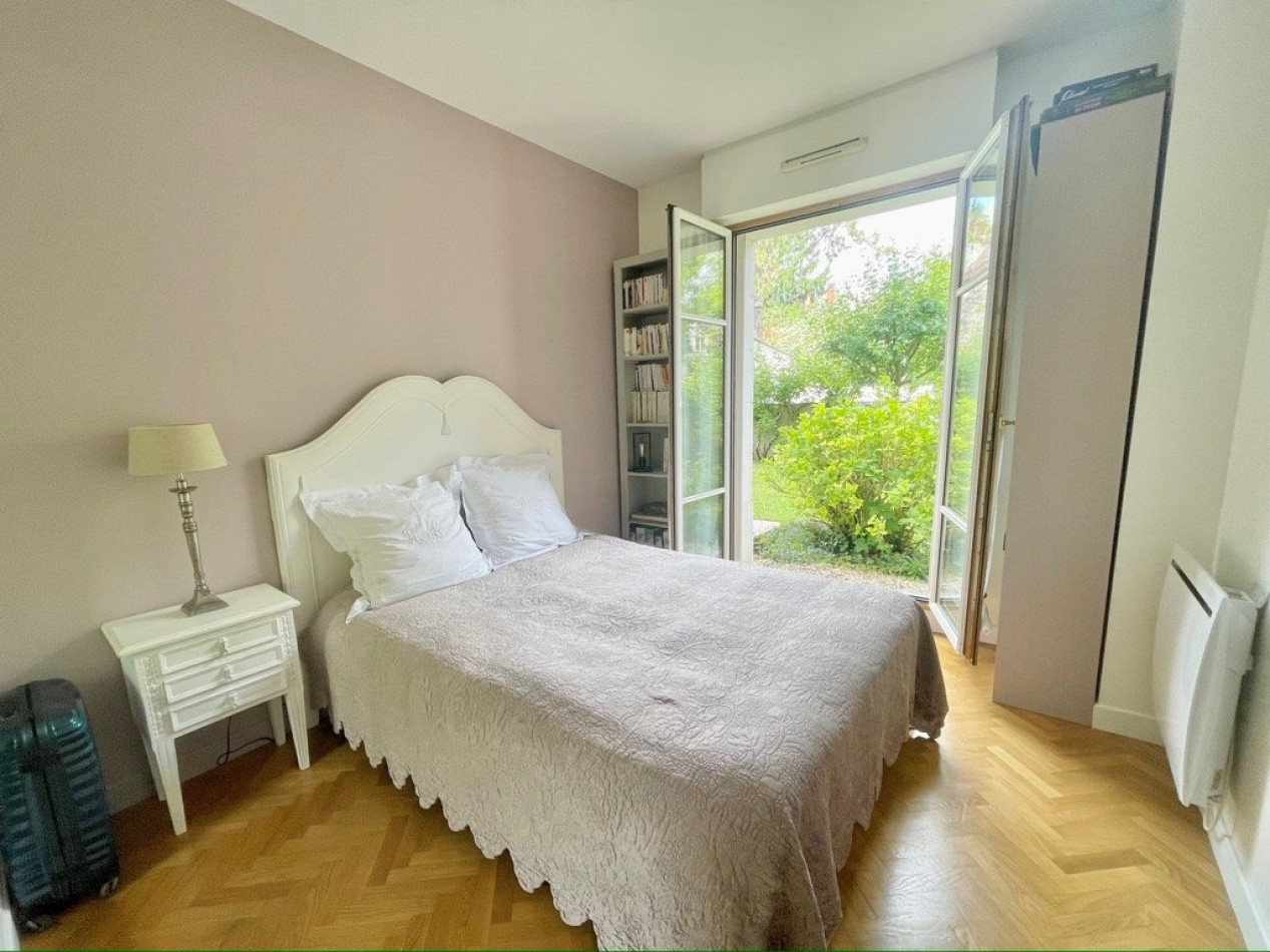 à vendre Appartement en rez de jardin Saint Cloud - Photo 9