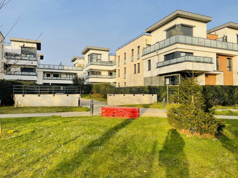 vente Appartement en résidence Noisy Le Roi - Photo 1