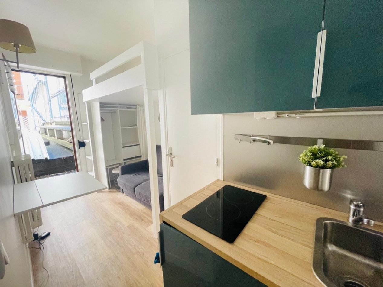 à vendre Studio cabine mezzanine Paris 16eme Arrondissement - Photo 2
