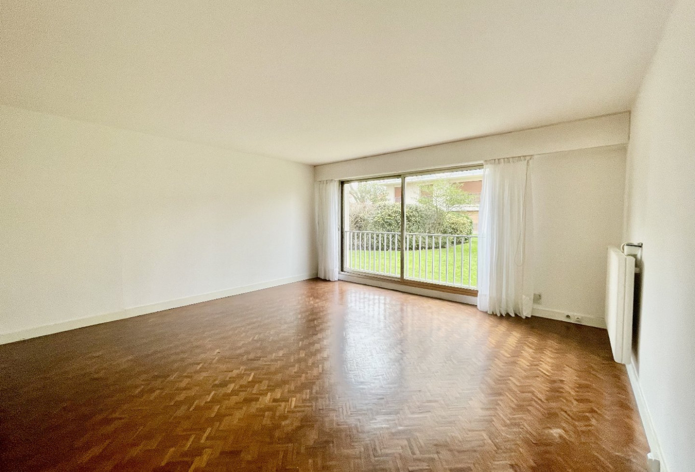 vente Appartement en résidence Versailles - Photo 2