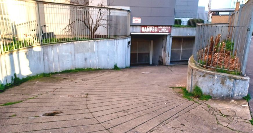 vente Parking intérieur Paris 18eme Arrondissement