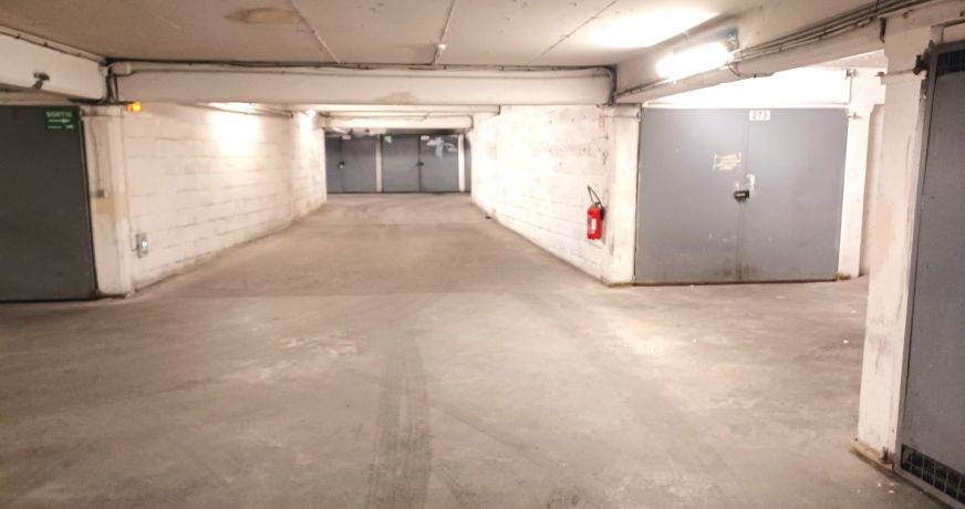vente Parking intérieur Paris 18eme Arrondissement