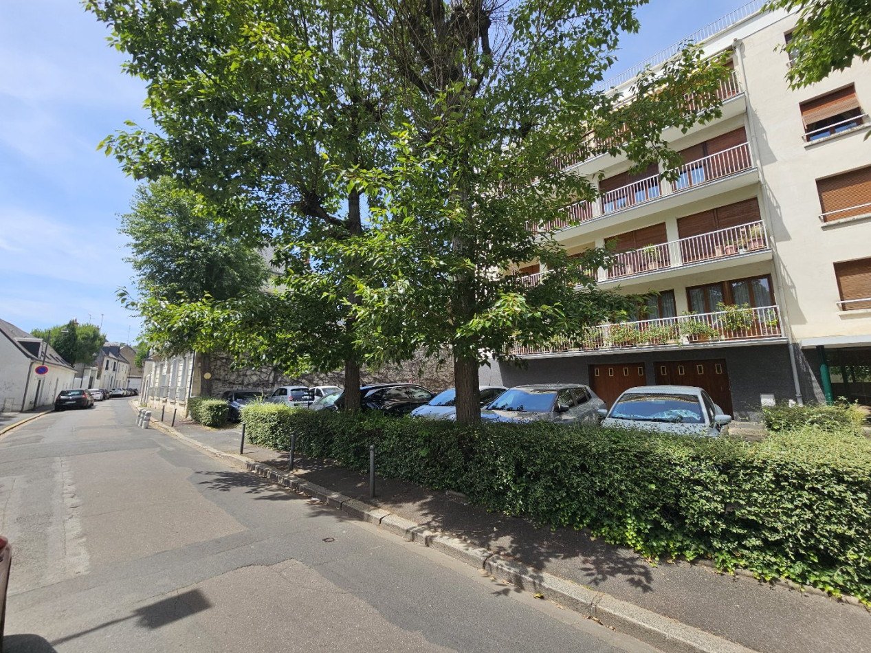 à vendre Appartement à rénover Tours - Photo 1