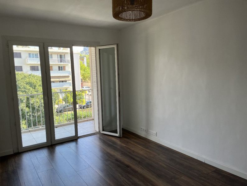 vente Appartement Toulon - Photo 3