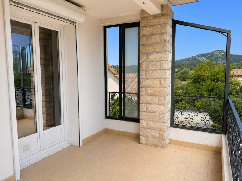 vente Appartement Aubagne - Photo 2