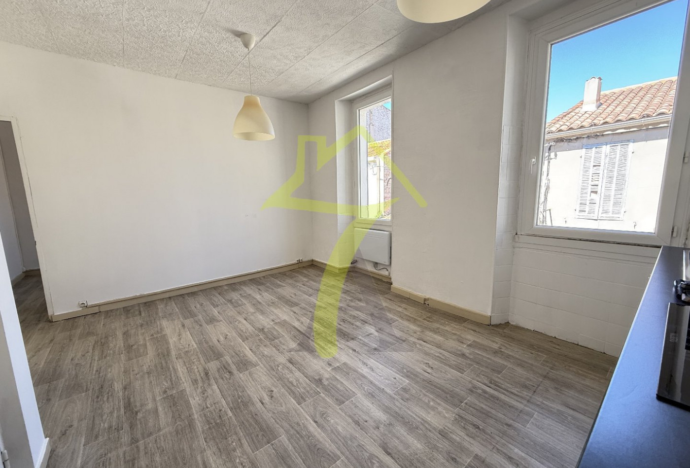 vente Appartement Marseille 3eme Arrondissement - Photo 2