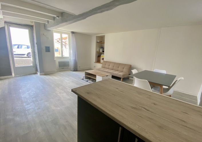 location Maison de ville Jarnac