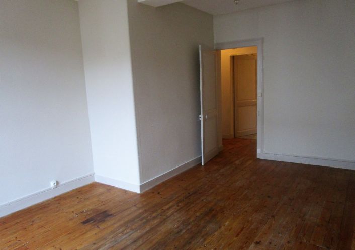 location Maison de ville Jarnac