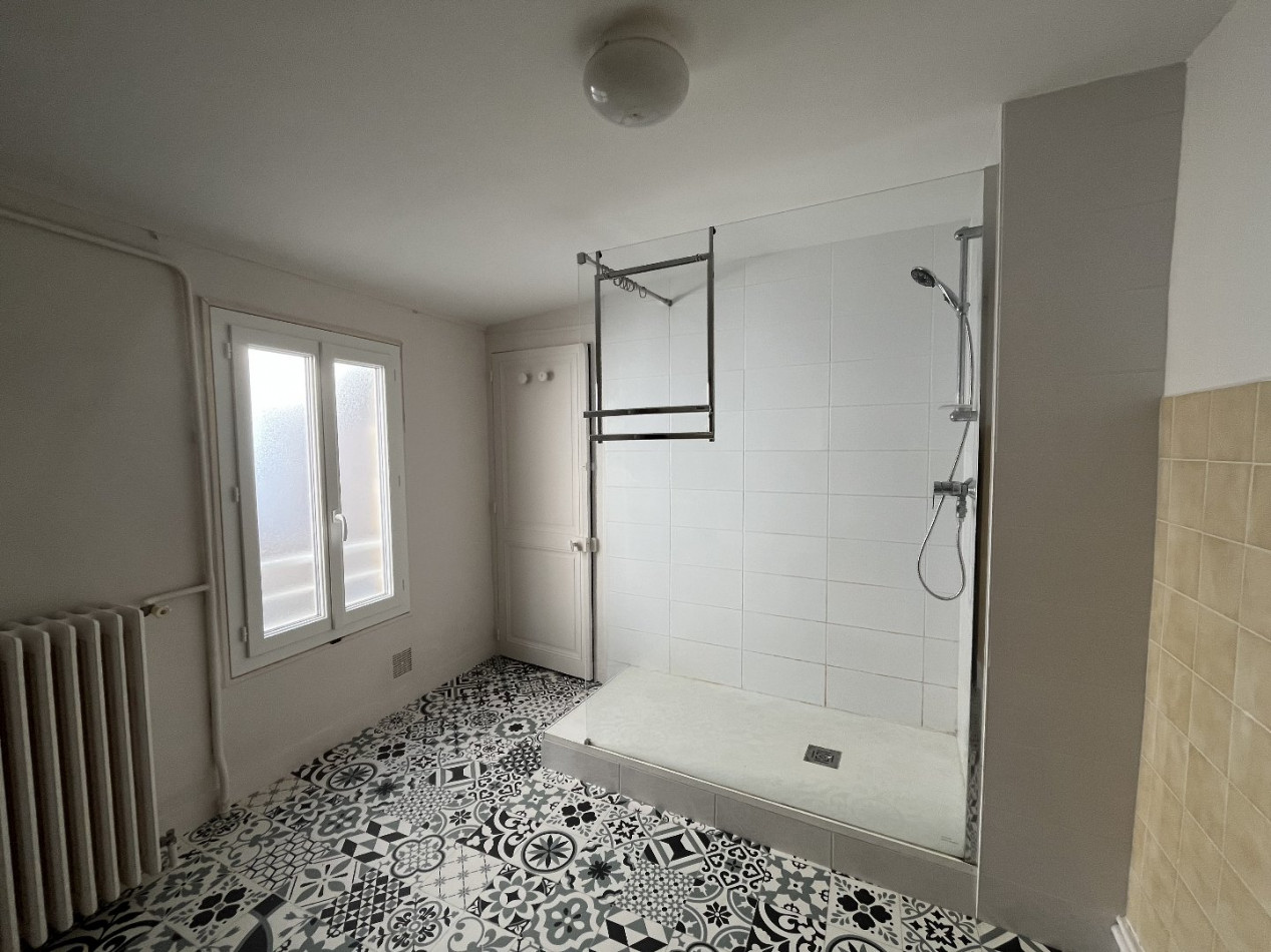 location Maison de ville Jarnac - Photo 7