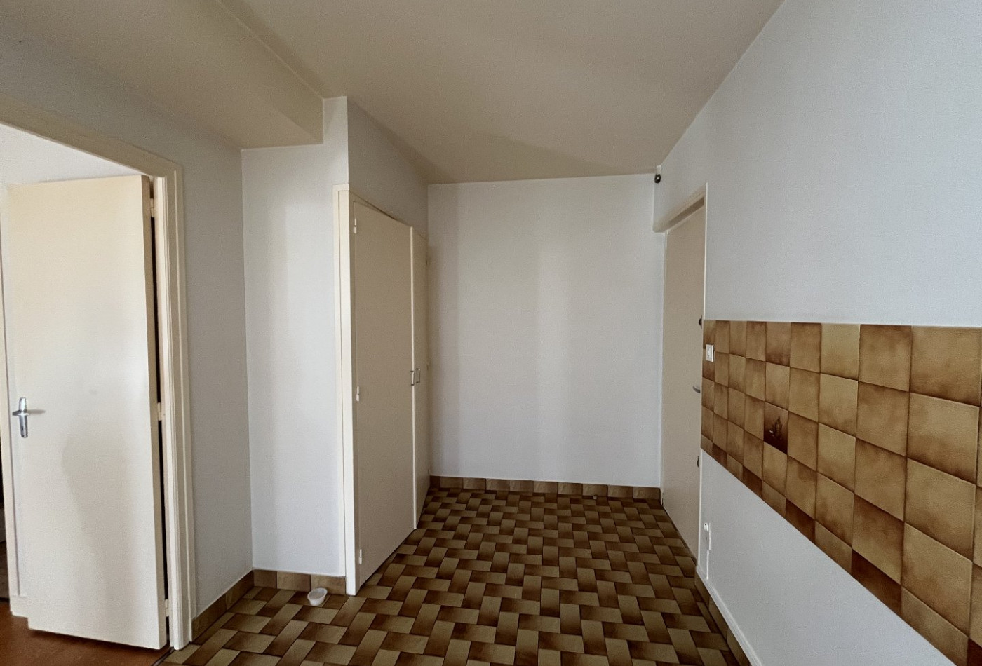 location Appartement Jarnac - Photo 2