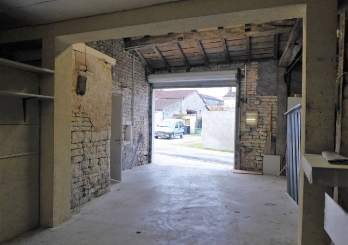 location Maison de caractère Sigogne