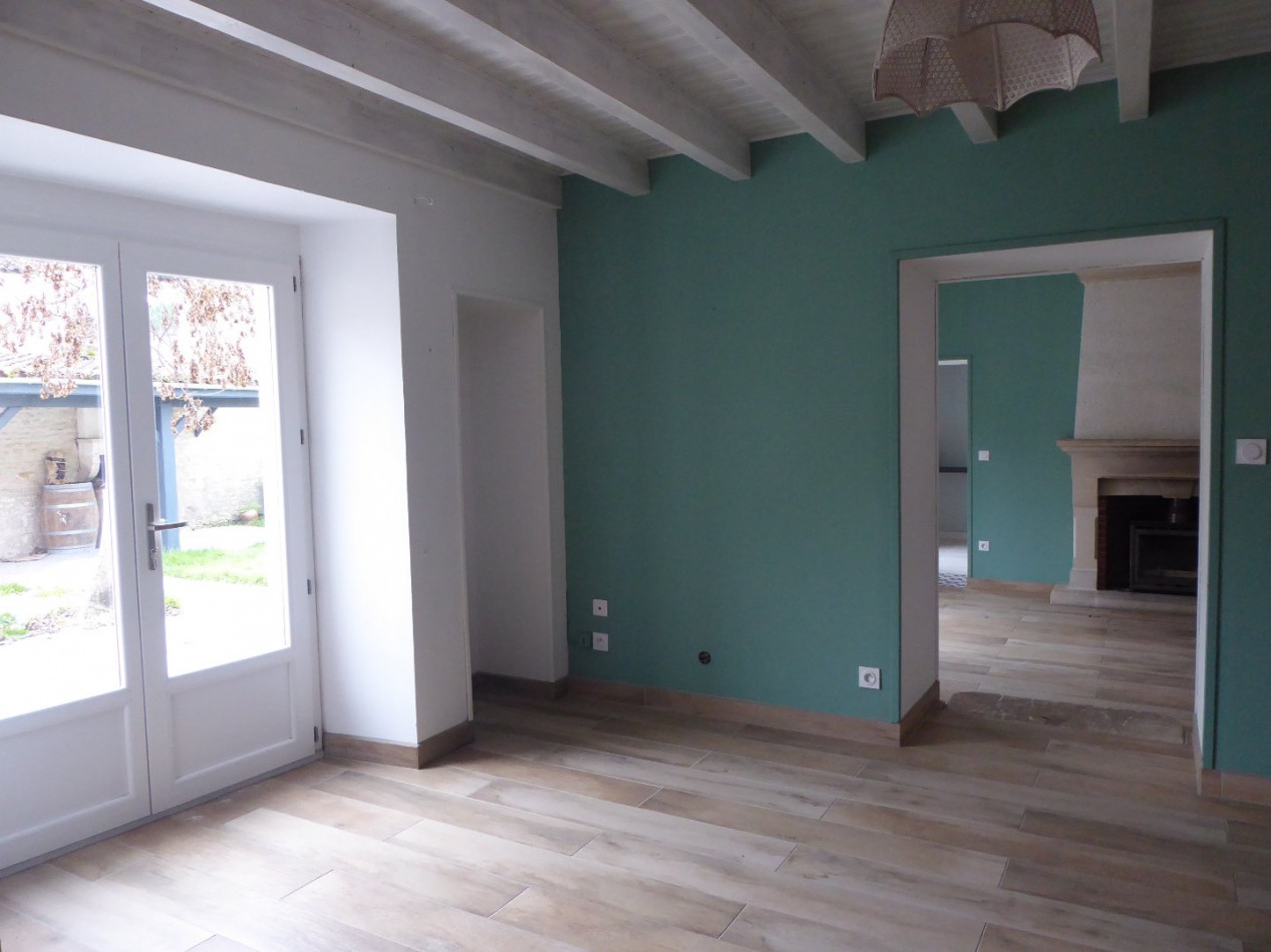 location Maison de caractère Sigogne - Photo 10